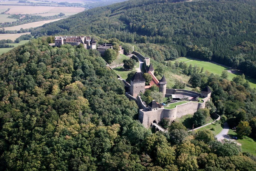 Hotel Cementar Hranice  Zewnętrze zdjęcie